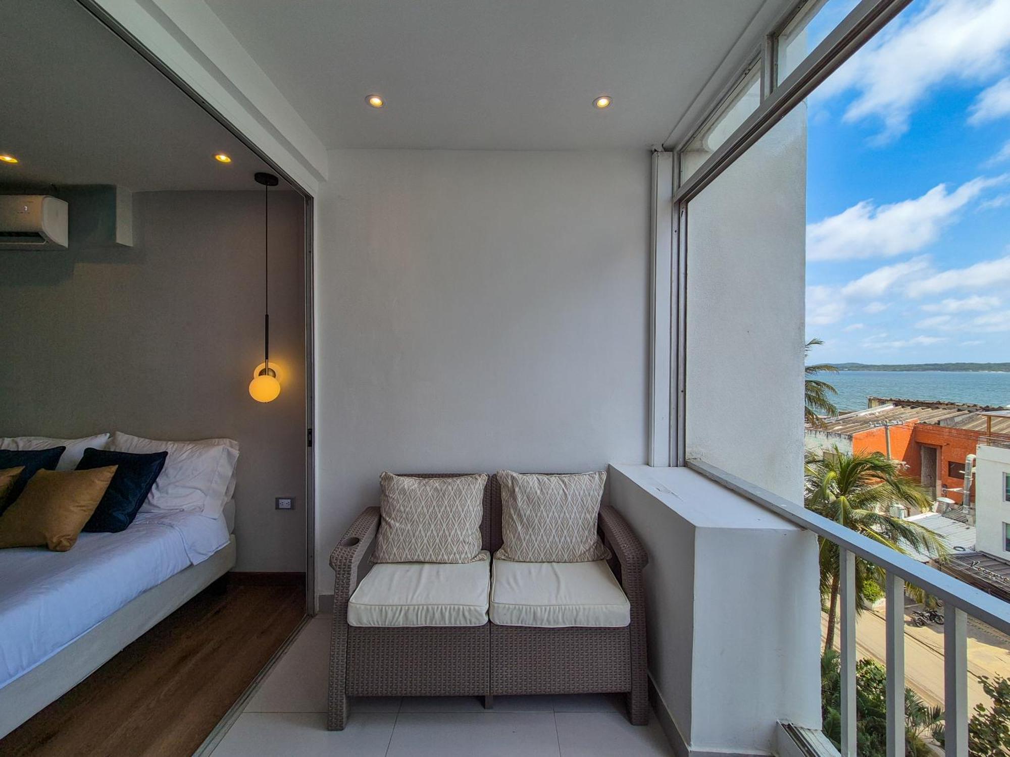 Moderna Con Balcon A Pasos De La Playa Apartment