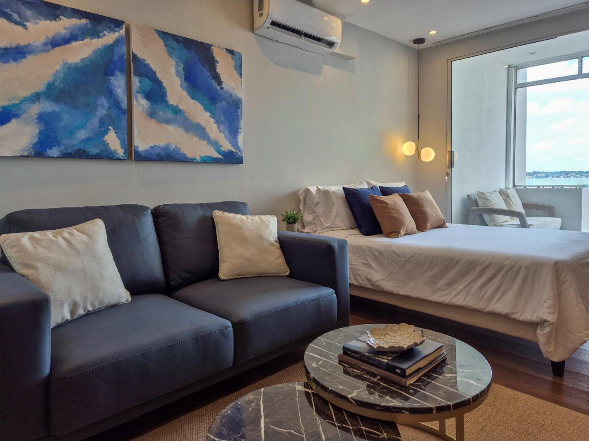 Moderna Con Balcón A Pasos De La Playa Apartamento *